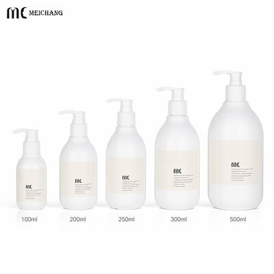 คุณภาพ ขวดแชมพู PE ทรงกลม 100ml-500ml พร้อมปั๊มโลชั่น บรรจุภัณฑ์พลาสติกสำหรับผลิตภัณฑ์ดูแลส่วนบุคคลแบบกำหนดเอง (MC-440) โรงงาน
